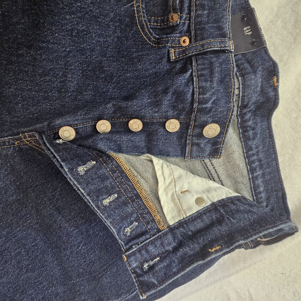 GAP High Rise Straight Leg Jeans – Size 29 – Dark Wash Cheeky Straight - Picture 4 of 8